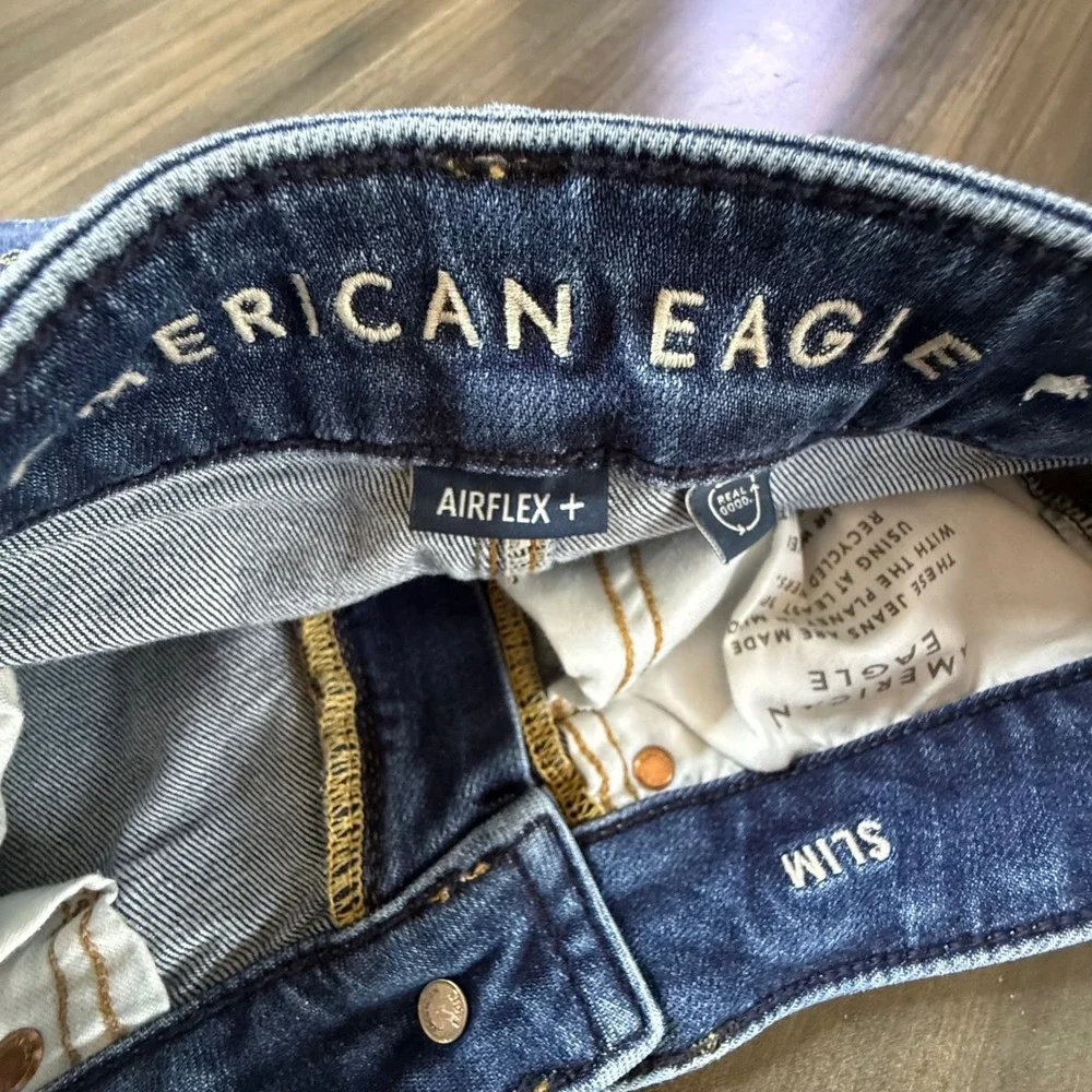 American Eagle Outfitters Slim Fit Distressed Medium Wash Jeans‎ Mens Size 26x28